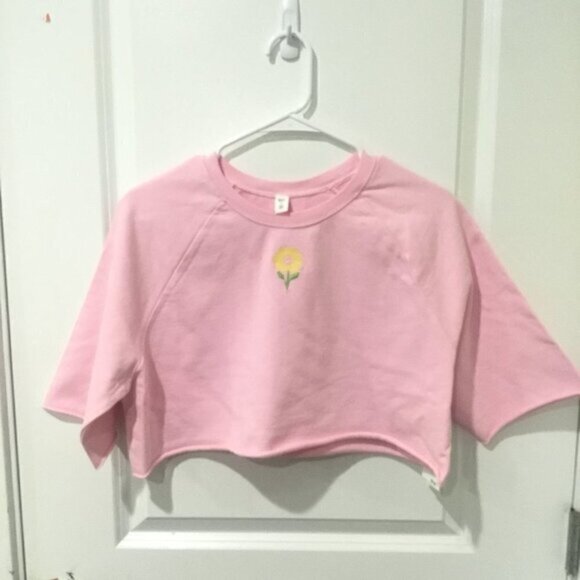 BP Pink Casual Flower Crop Top - Picture 1 of 3